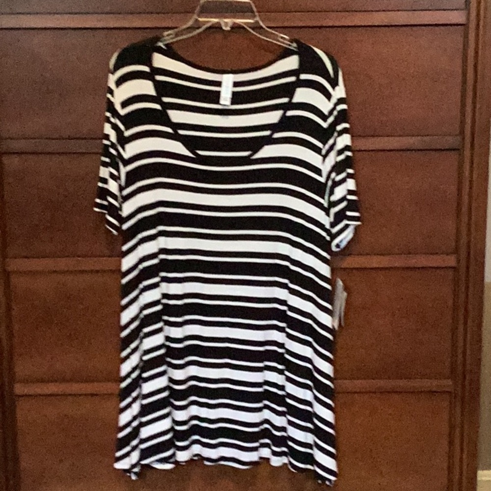 Lularoe Black and White Striped Women's Top